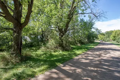 617 Central Drive E, Braham, MN 55006 - Photo 19