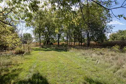 617 Central Drive E, Braham, MN 55006 - Photo 7