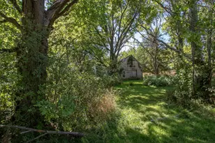 617 Central Dr E, Braham, MN 55006 - Photo 21