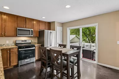 611 Whitall Street, Saint Paul, MN 55130 - Photo 9