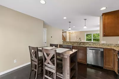 611 Whitall Street, Saint Paul, MN 55130 - Photo 13