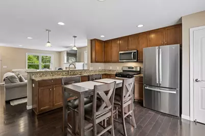 611 Whitall Street, Saint Paul, MN 55130 - Photo 11
