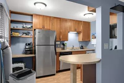 240 Wentworth Avenue W #302, West Saint Paul, MN 55118 - Photo 11