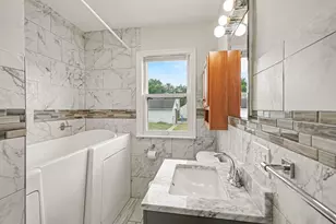 1708 Nevada Ave E, Saint Paul, MN 55106 - Photo 13