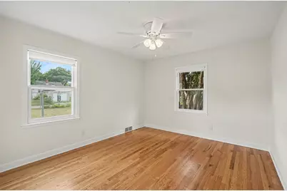 1708 Nevada Avenue E, Saint Paul, MN 55106 - Photo 9