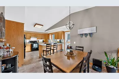 608 James Street NE, Chatfield, MN 55923 - Photo 7