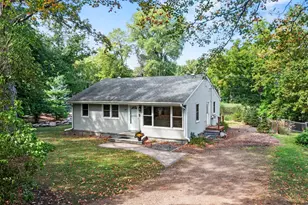 10 Woodlawn Ave, Excelsior, MN 55331 - Photo 5