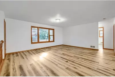 7030 Dahlgren Road, Chaska, MN 55318 - Photo 15
