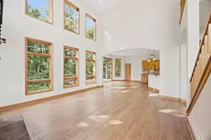 642 Woodland Way, Eagan, MN 55123 - Photo 29