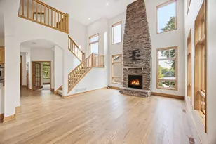 642 Woodland Way, Eagan, MN 55123 - Photo 25