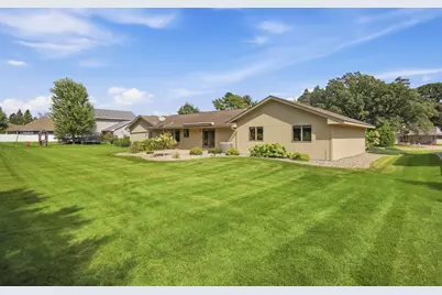 402 24th Street SW, Austin, MN 55912 - Photo 47