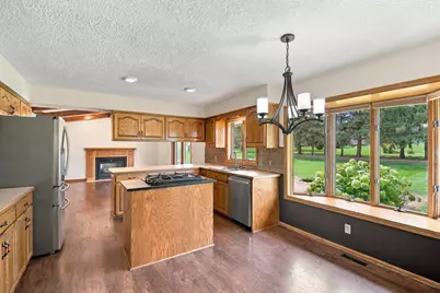 402 24th Street SW, Austin, MN 55912 - Photo 15