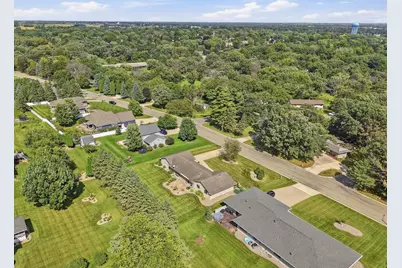 402 24th Street SW, Austin, MN 55912 - Photo 53