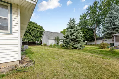 509 College Avenue, Saint Peter, MN 56082 - Photo 3