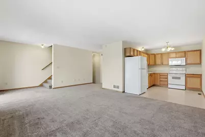 1587 County Road D E, Maplewood, MN 55109 - Photo 5