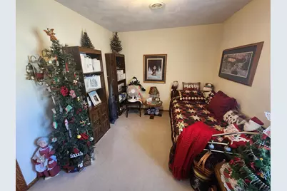 512 Galles Drive, Redwood Falls, MN 56283 - Photo 13