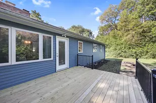 14104 Knollway Dr N, Minnetonka, MN 55305 - Photo 37