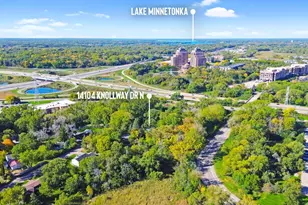 14104 Knollway Dr N, Minnetonka, MN 55305 - Photo 41