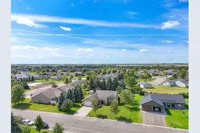1207 6th Ave NW, Perham, MN 56573 - Photo 3
