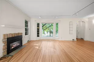680 Mount Curve Blvd, Saint Paul, MN 55116 - Photo 7