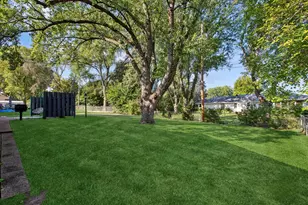 10218 Portland Ave S, Bloomington, MN 55420 - Photo 25