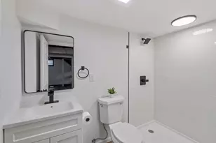 1391 White Bear Ave N, Saint Paul, MN 55106 - Photo 19