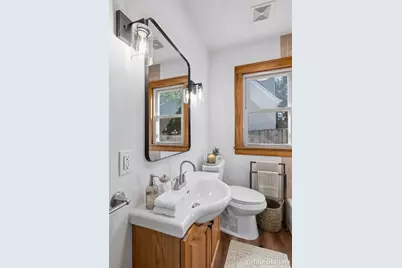 1391 White Bear Avenue N, Saint Paul, MN 55106 - Photo 11