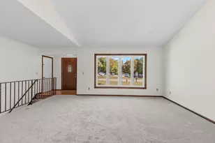 12885 Germane Ave, Apple Valley, MN 55124 - Photo 7