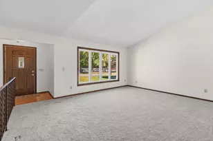 12885 Germane Ave, Apple Valley, MN 55124 - Photo 15