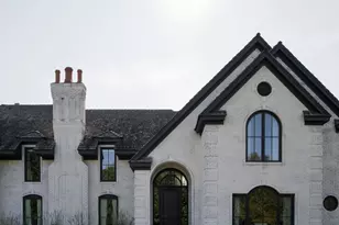 170 Spur Cir, Wayzata, MN 55391 - Photo 5