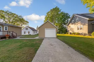 321 Oak St, Le Sueur, MN 56058 - Photo 19