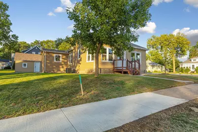 321 Oak Street, Le Sueur, MN 56058 - Photo 3