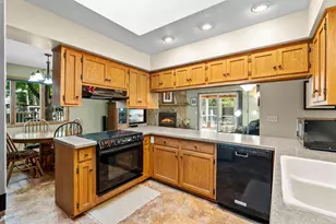 714 Lund St N, Hudson, WI 54016 - Photo 3