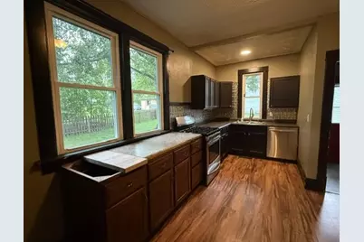 829 Prospect Avenue, Windom, MN 56101 - Photo 7