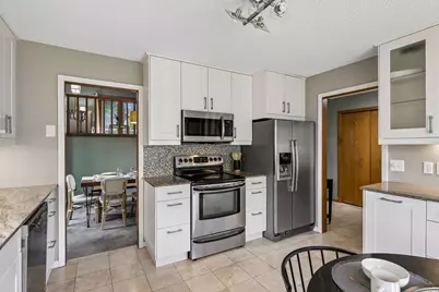 15549 Michele Lane, Eden Prairie, MN 55346 - Photo 13