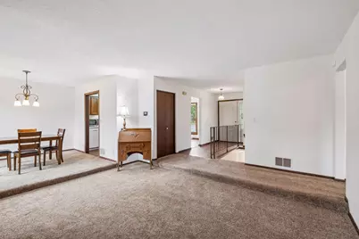 4758 Hauge Circle, Eagan, MN 55122 - Photo 7