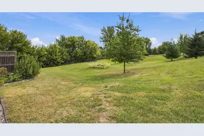 822 Deer Path, Montgomery, MN 56069 - Photo 41