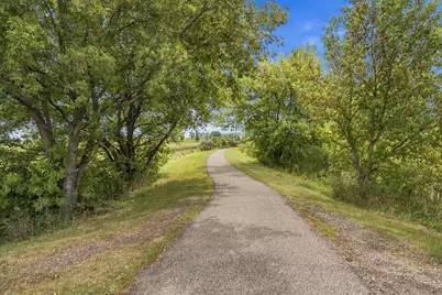822 Deer Path, Montgomery, MN 56069 - Photo 39