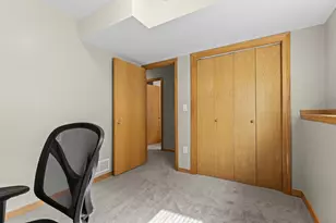 4478 Manor Dr NW, Rochester, MN 55901 - Photo 23
