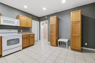 623 E Howard St, Winona, MN 55987 - Photo 7