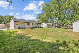 248 Galaxy Dr, Circle Pines, MN 55014 - Photo 41