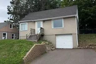 4125 Woodland Ave, Duluth, MN 55803 - Photo 1