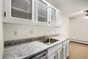 708 Old Settlers Trail, Hopkins, MN 55343 - Photo 9