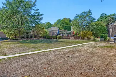 708 Old Settlers Trail #2, Hopkins, MN 55343 - Photo 27