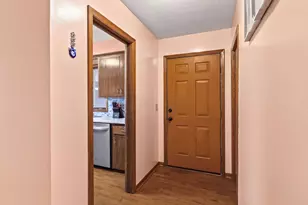 4738 Decatur Pl N, New Hope, MN 55428 - Photo 3