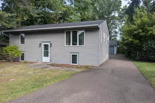 171 Hanson Rd, Mahtomedi, MN 55115 - Photo 9