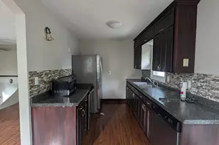 171 Hanson Rd, Mahtomedi, MN 55115 - Photo 3