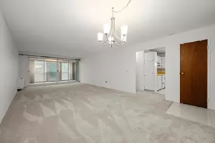 6450 York Ave S, Edina, MN 55435 - Photo 7