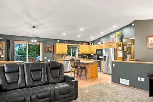 722 Fourth Ave NW, Melrose, MN 56352 - Photo 9