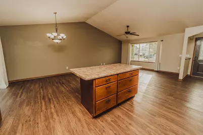 113 Timberwolf Court, Mankato, MN 56001 - Photo 7